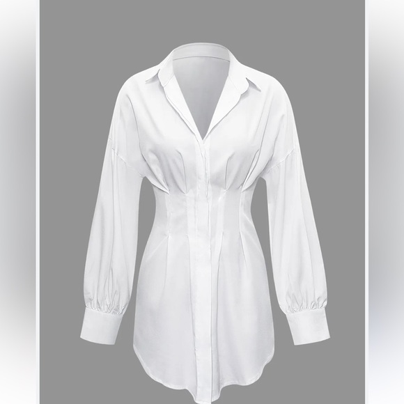 Micas Women's V-Neck Solid White
Ruched Long Sleeve Mini Dress, White ...size XL - Picture 5 of 5